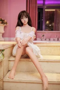 SHE DOLL 安妮 148cm清楚で可愛い美女系リアルドール Dカップ ノーマル肌 掲載画像はシリコンヘッド+TPEボディ
