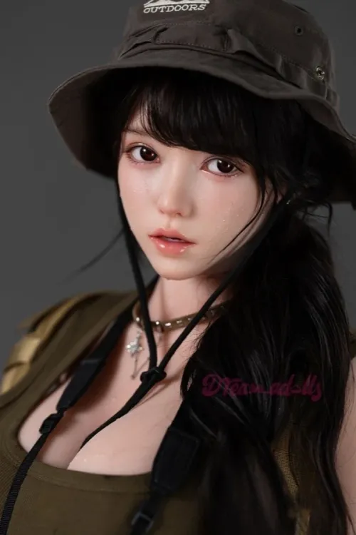 Dreamadolls DMD21 Irma ROS口腔選択可 160cm清楚で優しい雰囲気の巨乳ラブドール Fカップ シリコンヘッド + TPEボディ ノーマル肌