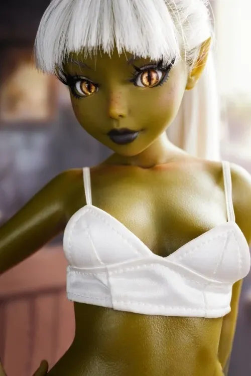 CLM(Climax Doll) Classicシリーズ Si60cm XS Hibby(Olive) Aカップ フルシリコン製ミニラブドール 白髪 グリーンエルフ