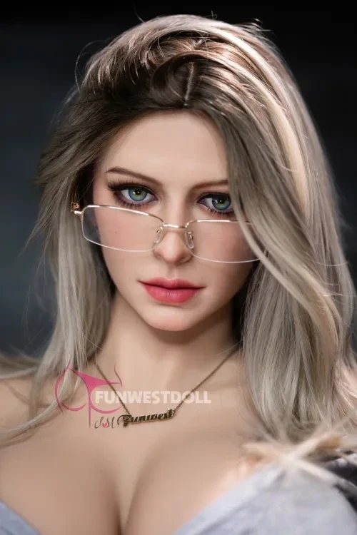 Funwest Doll #034 Zoey 165cm美しい外人ラブドール 肥満系 超乳 巨尻セックス 人形 TPE製 Kカップ ノーマル肌