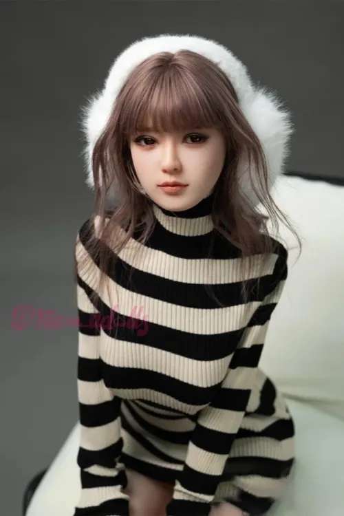 Dreamadolls DMD小满 Erica 149cm清楚で優雅な美女ラブドール Dカップ シリコンヘッド + TPEボディ ノーマル肌