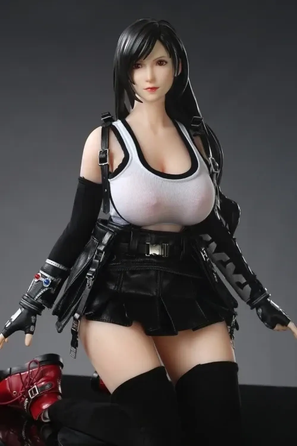 Otaku Doll 蒂法 65cm 3kg 人気 アニメ ミニラブドール コスプレ ティファ ロックハート フィギュア PVCヘッド+シリコンボディ 宣材写真と同じ衣装