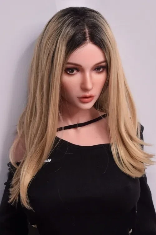 Elsa Babe 伊万卡 里奇 165cm欧米風等身大美人フルシリコンドール 美乳 ノーマル肌