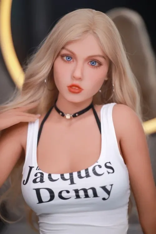FIRE DOLL #17 春葵 159cm Cカップ 妖艶な海外系大人女性 TPE製ダッチワイフ ノーマル肌