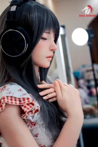 Doll Senior #28 夢「Dream」 165cm黒髪 清楚系美少女フルシリコン製 瞑り目ラブドール Bカップ ノーマル肌