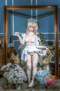 SHE DOLL 3番メイク 南溪 150cm可愛らしい幼顔 甘いラブドール 金髪 キレカワ ダッチワイフ Bカップ ノーマル肌 掲載画像はシリコンヘッド+TPEボディ