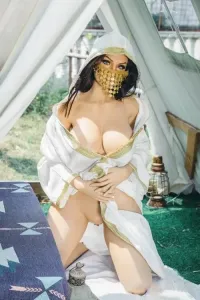 Starpery Cynthia 165cm美しい外人ラブドール 等身大 巨乳 熟女 セックス 人形 Gカップ 小麦肌 掲載画像はフルシリコン製