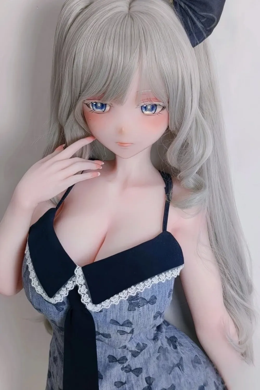 Elsa Babe AHR027番 金枝汐「Kaneda Shio」 151cm クール系 二次元ダッチワイフ フルシリコン製 アニメ系 ラブドール 巨乳 ピンク肌